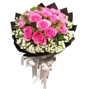 An elegance bouquet of long stem pink roses