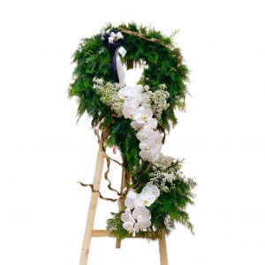 A sympathy spray of sincere respect 3