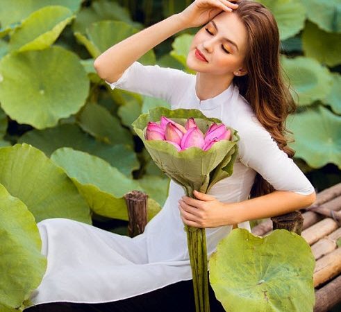 Có Một Không Gian Sâu Lắng Bên Trong Bạn..!