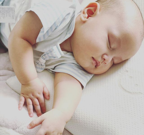 Hãy Cho Trẻ Học Được Cách Yêu Thương, Hòa Bình & Tràn Đầy Lòng Nhân Ái