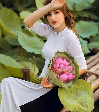 Flowers To Bring Happiness