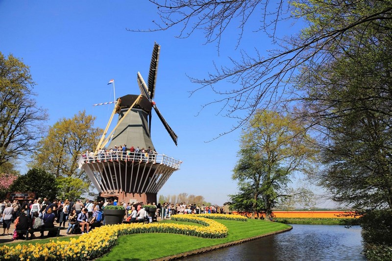 Love Is Magical, And It Can Last, If We Remember Our Differences