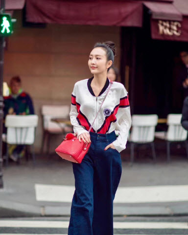 Nhân Gian Này, Phong Trần Nhất, Mênh Mang Nhất Nhưng Cũng Vô Tình Nhất