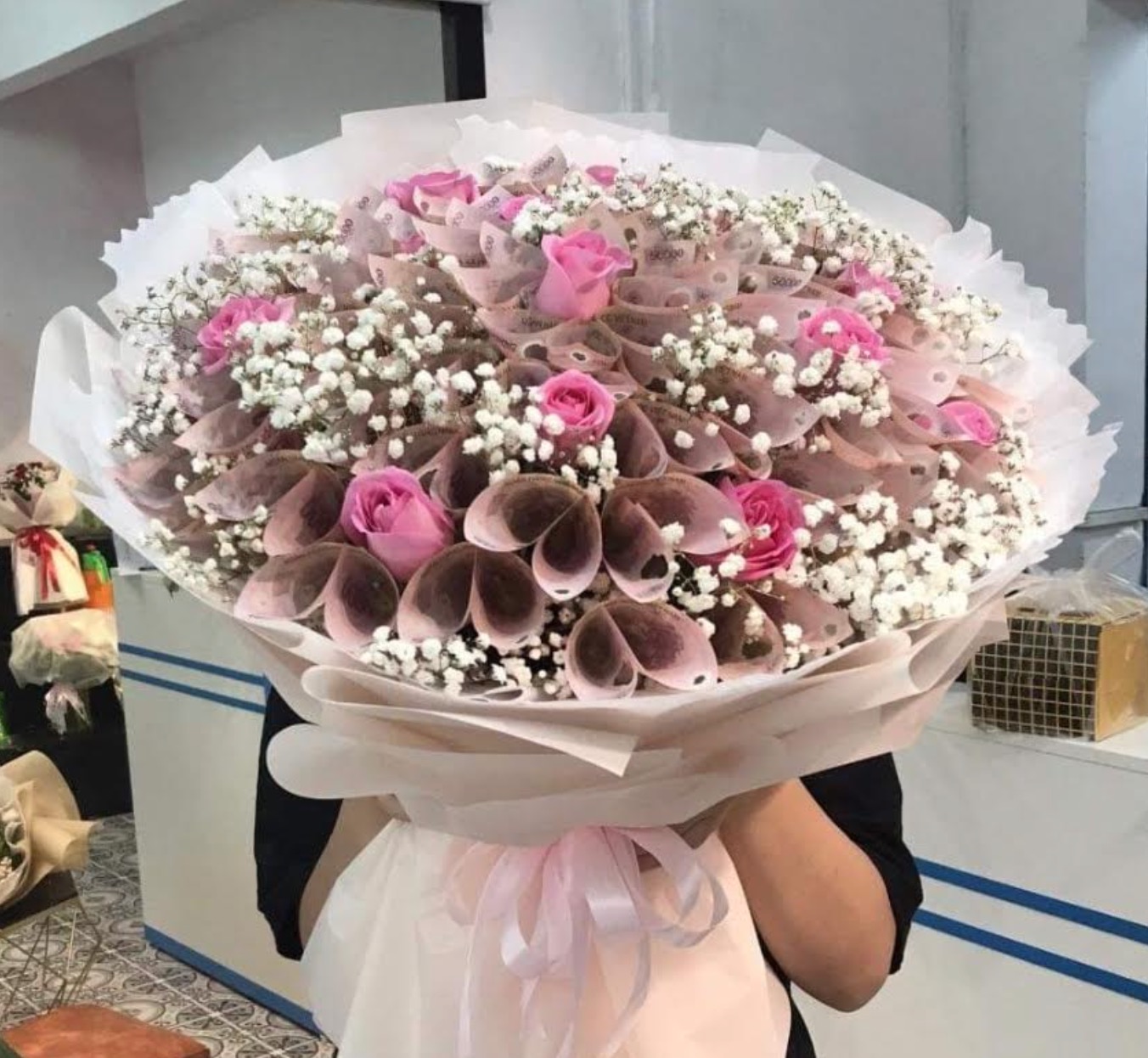 Bene's Money Rose Bouquet
