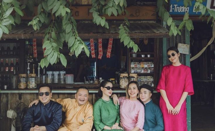 Cuộc Sống Của Bạn Có Đi Lên Hay Không, Tất Cả Nằm Ở Những Cuốn Sách Bạn Đọc & Những Người Bạn Gặp