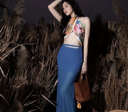 Keep Smiling, Because Life Is A Beautiful Thing & There’s So Much To Smile Sbout – Hãy Luôn Mỉm Cười Vì Cuộc Sống Là Một Điều Tươi Đẹp & Có Rất Nhiều Điều Để Mỉm Cười