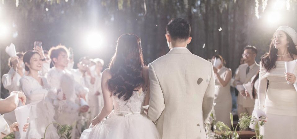 Anh Yêu Em & Thay Bằng Phụ Thuộc Lẫn Nhau, Anh Muốn Thấy Em Phát Triển Một Cách Độc Lập Và Cân Bằng