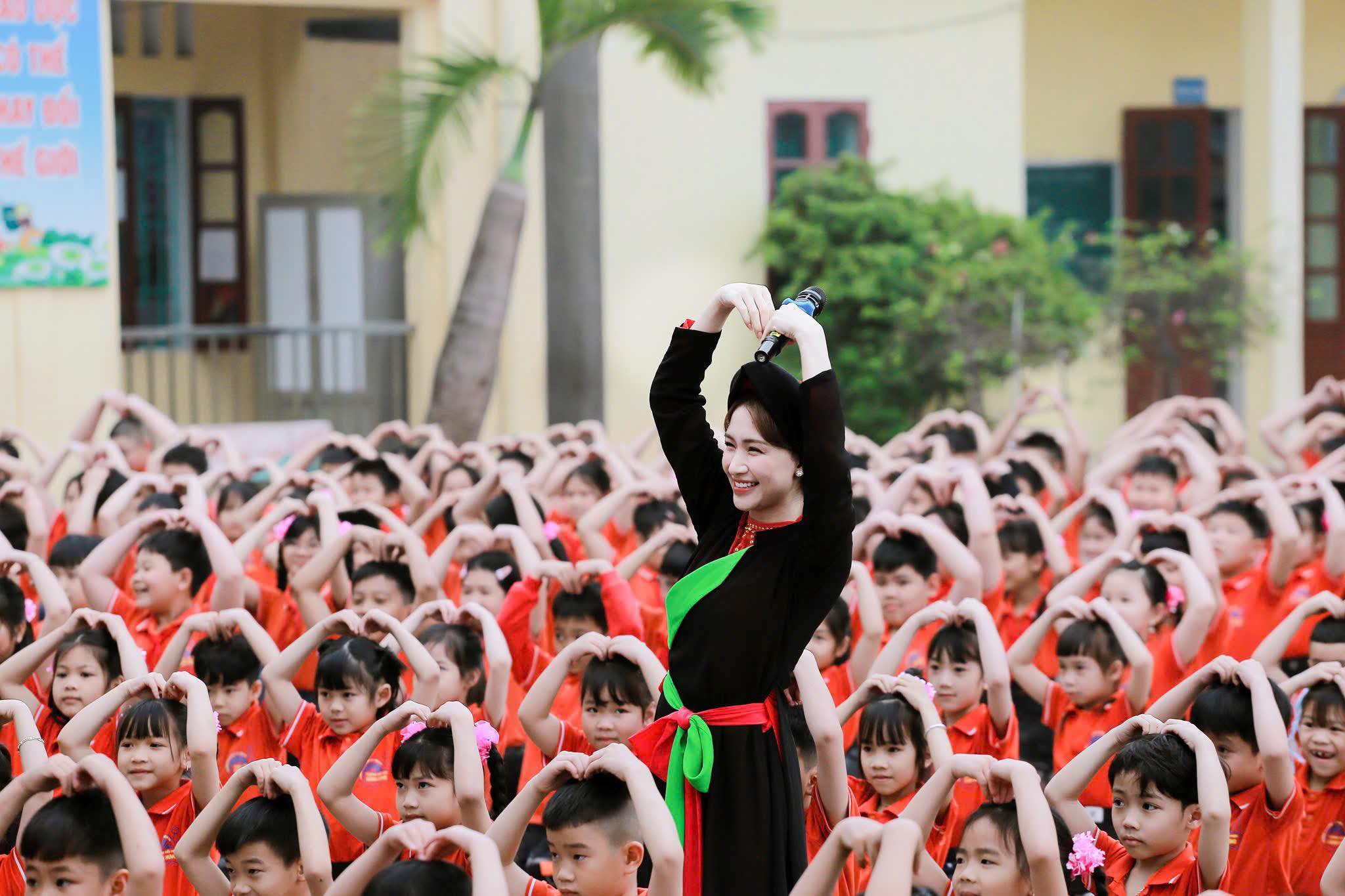 Tính nữ là hiện thân tối thượng của sự duyên dáng