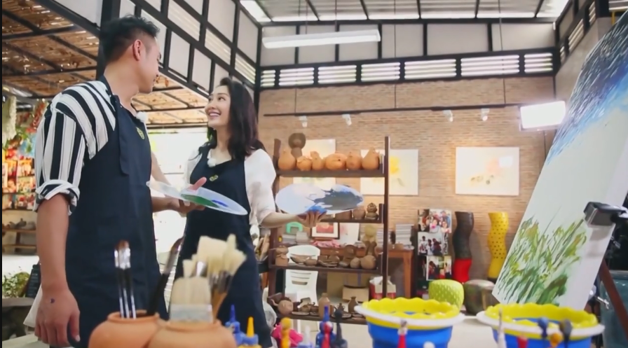 Phụ Nữ Có Khí Chất Luôn Tỏa Sáng Theo Cách Của Riêng Mình