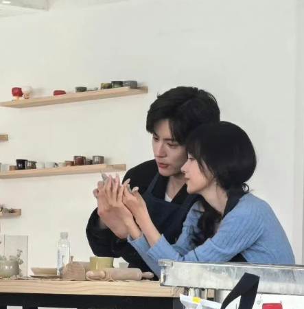 Tình Yêu: Một Hành Trình Không Có Trang Cuối